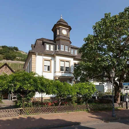 Altes Rathaus Bed & Breakfast 4*