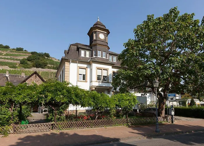 Altes Rathaus Bed & Breakfast 4*